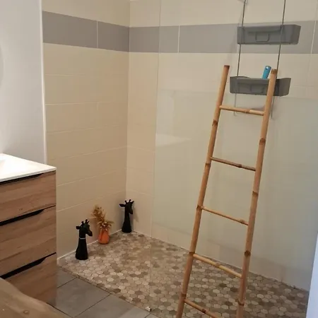 Apartmán T2 Terrasse Ensoleillee Proche